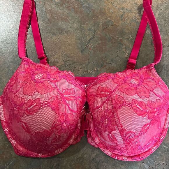 Victoria’s Secret 34DDD Body by Victoria Pink Lace Underwire Bra - Picture 1 of 8